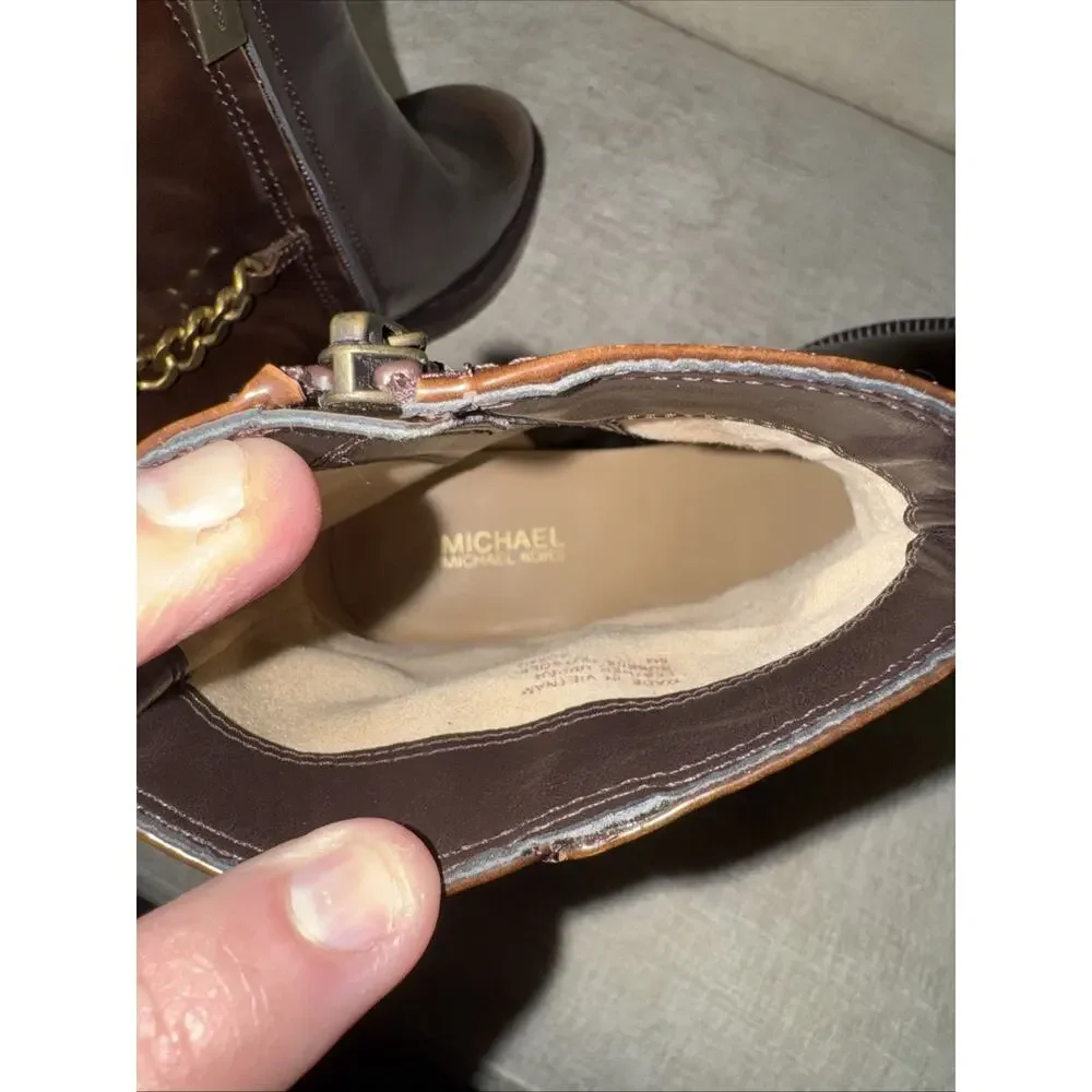 Michael Kors Carlisle Burnished Leather Chain Detail Luggage Booties Size 6M EUC